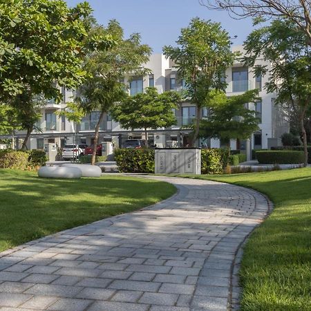 Stay By Latinem Luxury 2Br Holiday Home Cv B1309 Near Burj Khalifa Dubai Exterior photo