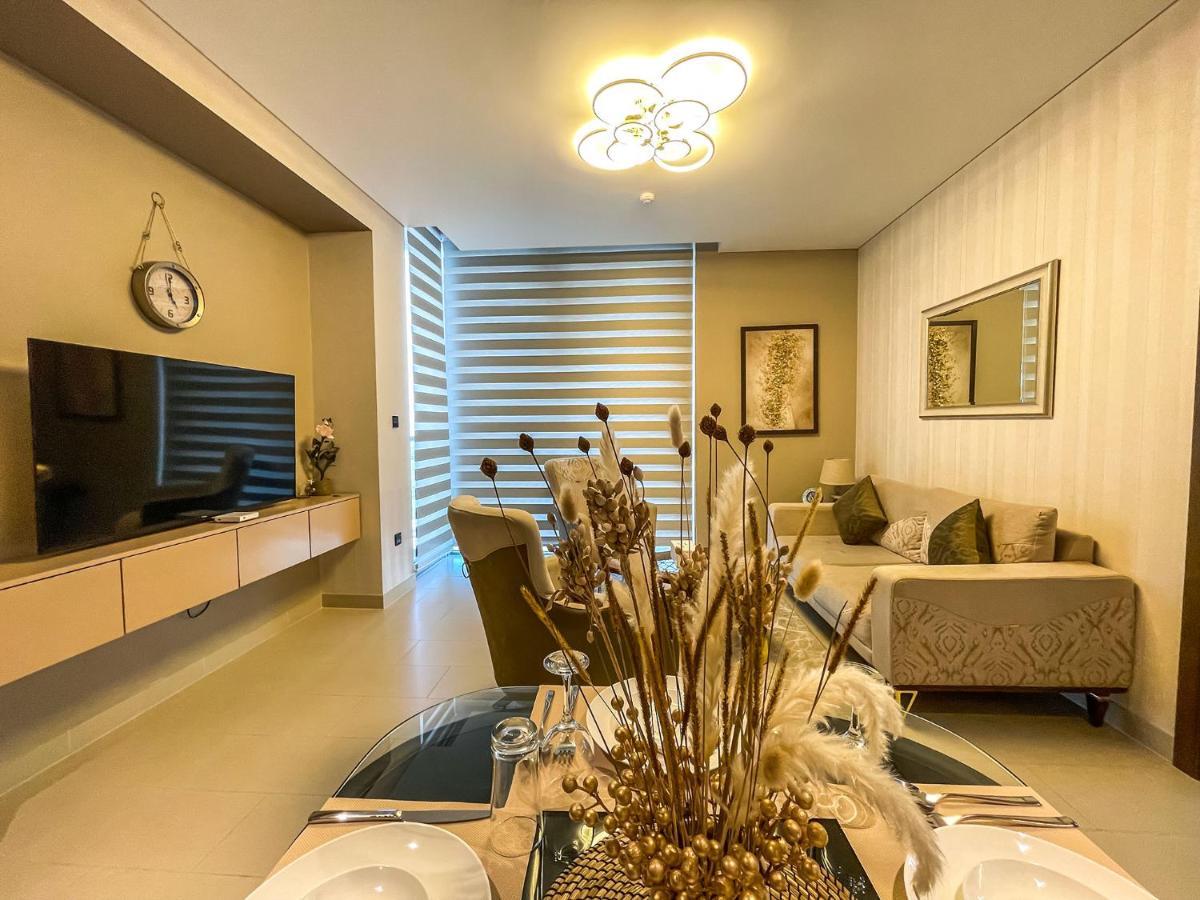 Stay By Latinem Luxury 2Br Holiday Home Cv B1309 Near Burj Khalifa Dubai Exterior photo